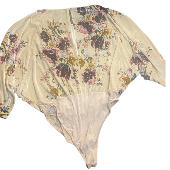 Intimately Free People Velvet Slouchy Babe Bodysuit Beige Floral Stretch Large - Picture 8 of 10